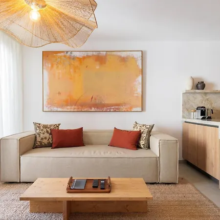Apartmán Spacious With Terrace And Parking *