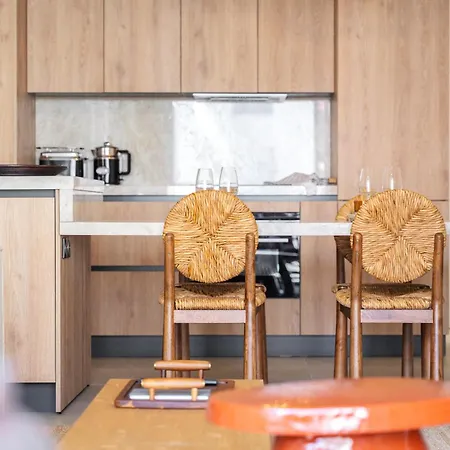 Spacious With Terrace And Parking * Nice