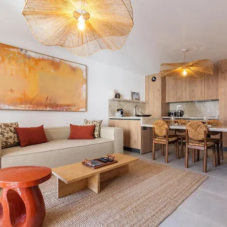 Spacious With Terrace And Parking * Nice