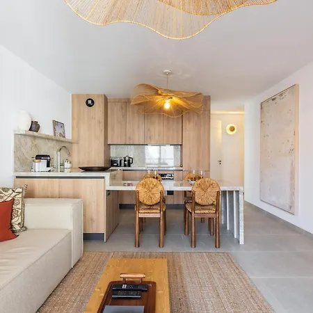 Spacious With Terrace And Parking Apartmán Nice